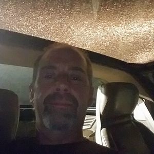 Meet your Posher, Gregory